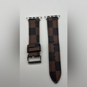 5284-ATT New PU Leather  Style IWatch Strap 38/40 MM Black And Brown Checked